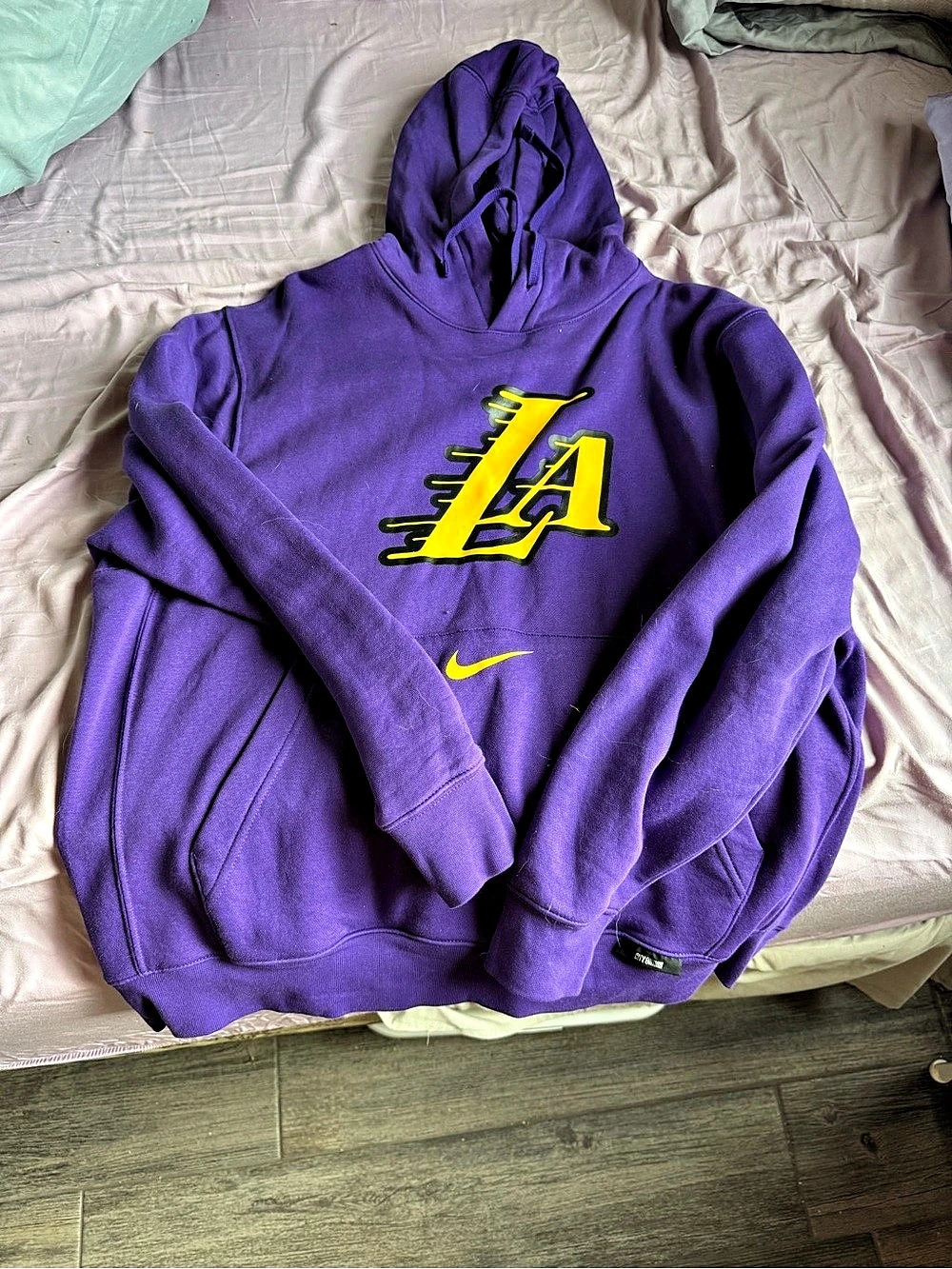 Nike NBA Club Los Angeles Lakers Courtside Premium Hoodie